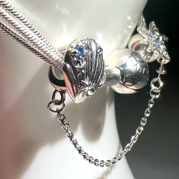 Starfish and Seashell Safety Chain - Picture 5 of 6